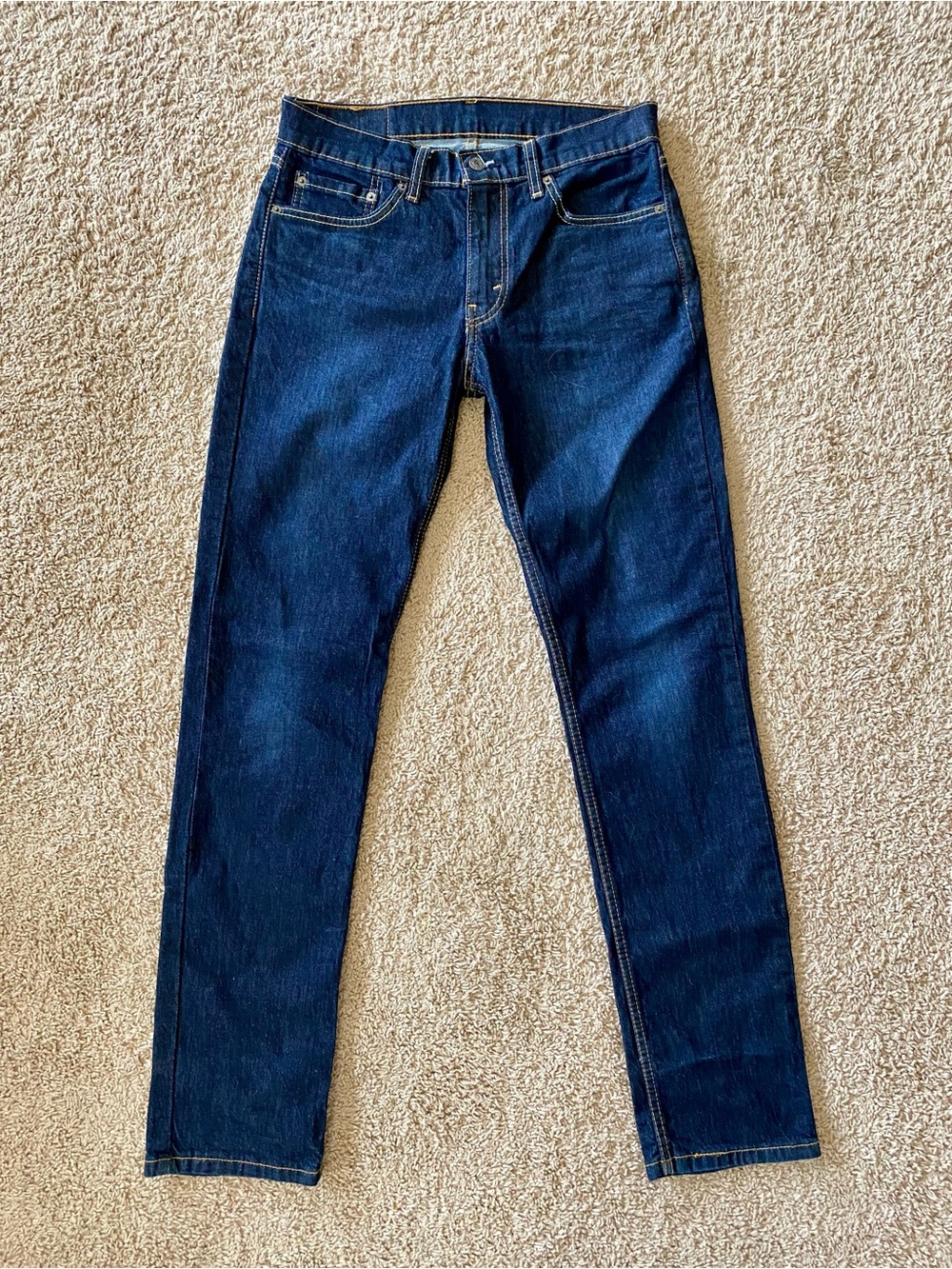 Levi’s men’s dark wash 511 jeans 31/30